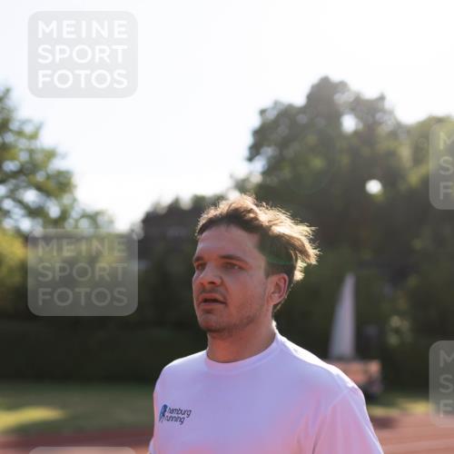 08.08.2026 - Nacht der Zehner Michael Strokosch http://msf.ph/oto/9928062 08.08.2026 17:34:59 Laufen 10, 130 meine-sportfotos.de