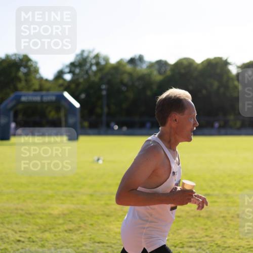 08.08.2026 - Nacht der Zehner Michael Strokosch http://msf.ph/oto/9928321 08.08.2026 17:45:35 Laufen  meine-sportfotos.de