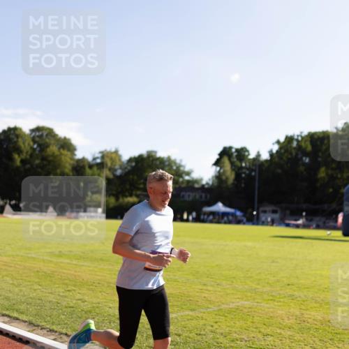 08.08.2026 - Nacht der Zehner Michael Strokosch http://msf.ph/oto/9928345 08.08.2026 17:45:44 Laufen  meine-sportfotos.de