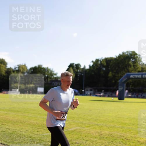 08.08.2026 - Nacht der Zehner Michael Strokosch http://msf.ph/oto/9928348 08.08.2026 17:45:45 Laufen 32 meine-sportfotos.de