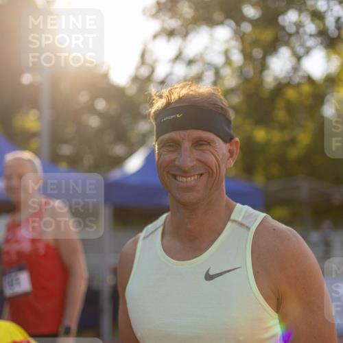 08.08.2026 - Nacht der Zehner Michael Strokosch http://msf.ph/oto/9928568 08.08.2026 18:09:15 Laufen 1, 2, 30 meine-sportfotos.de