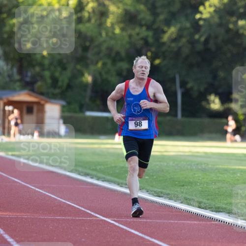 08.08.2026 - Nacht der Zehner Michael Strokosch http://msf.ph/oto/9928821 08.08.2026 18:20:47 Laufen 98 meine-sportfotos.de