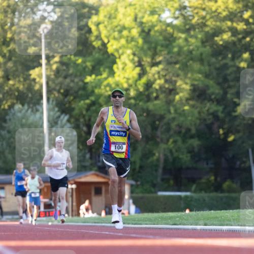 08.08.2026 - Nacht der Zehner Michael Strokosch http://msf.ph/oto/9928853 08.08.2026 18:21:29 Laufen 100 meine-sportfotos.de