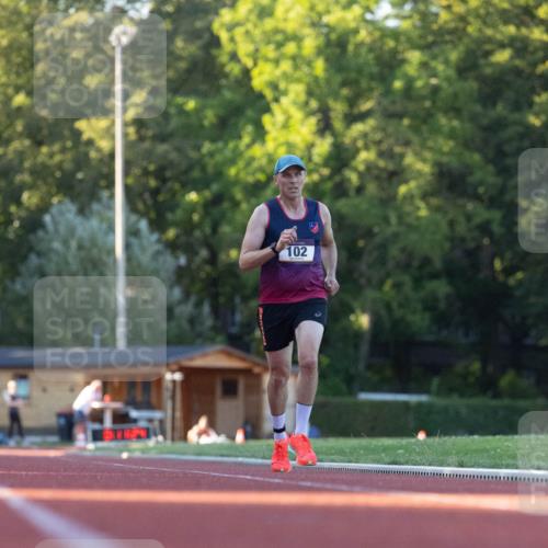 08.08.2026 - Nacht der Zehner Michael Strokosch http://msf.ph/oto/9928879 08.08.2026 18:21:50 Laufen 102 meine-sportfotos.de