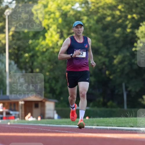 08.08.2026 - Nacht der Zehner Michael Strokosch http://msf.ph/oto/9928881 08.08.2026 18:21:52 Laufen 2 meine-sportfotos.de