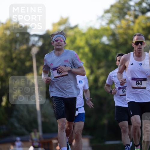 08.08.2026 - Nacht der Zehner Michael Strokosch http://msf.ph/oto/9928911 08.08.2026 18:22:59 Laufen 96, 93, 94, 101 meine-sportfotos.de