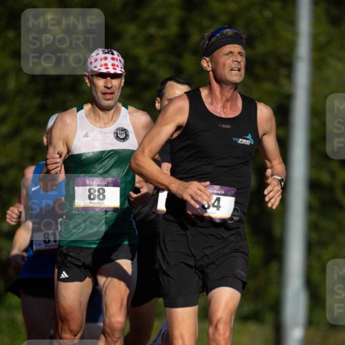08.08.2026 - Nacht der Zehner Michael Strokosch http://msf.ph/oto/9929317 08.08.2026 18:38:01 Laufen 819, 81, 70, 88, 4 meine-sportfotos.de