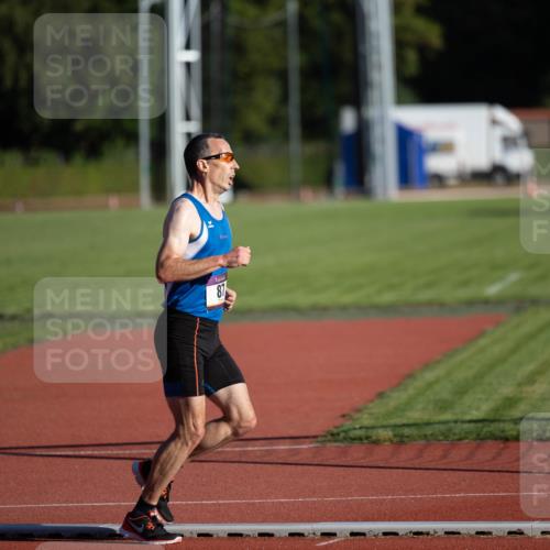 08.08.2026 - Nacht der Zehner Michael Strokosch http://msf.ph/oto/9929352 08.08.2026 18:39:04 Laufen 87 meine-sportfotos.de