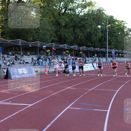 08.08.2026 - Nacht der Zehner Michael Strokosch http://msf.ph/oto/9929497 08.08.2026 19:11:34 Laufen  meine-sportfotos.de