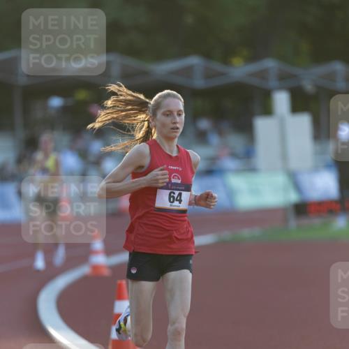 08.08.2026 - Nacht der Zehner Michael Strokosch http://msf.ph/oto/9929819 08.08.2026 19:33:52 Laufen 64 meine-sportfotos.de