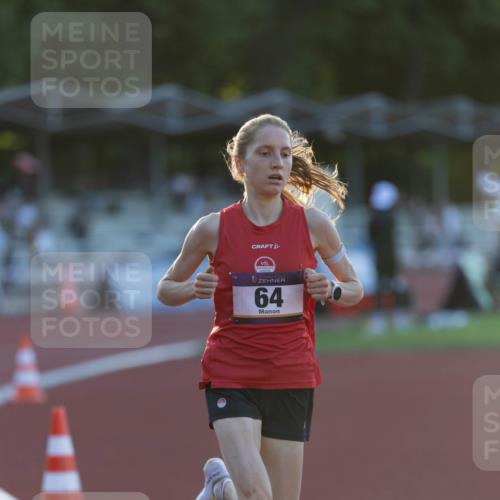 08.08.2026 - Nacht der Zehner Michael Strokosch http://msf.ph/oto/9929824 08.08.2026 19:33:53 Laufen 64 meine-sportfotos.de