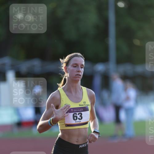 08.08.2026 - Nacht der Zehner Michael Strokosch http://msf.ph/oto/9929839 08.08.2026 19:33:56 Laufen 63 meine-sportfotos.de
