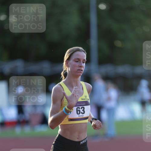 08.08.2026 - Nacht der Zehner Michael Strokosch http://msf.ph/oto/9929840 08.08.2026 19:33:56 Laufen 63 meine-sportfotos.de