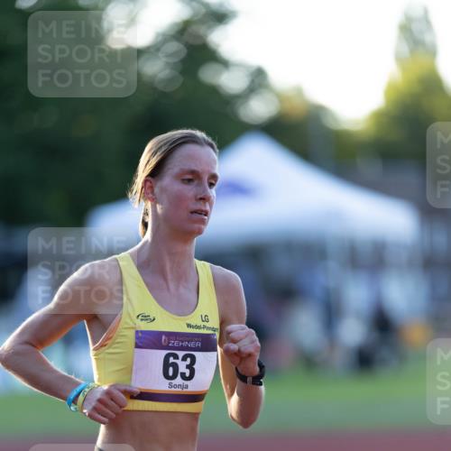 08.08.2026 - Nacht der Zehner Michael Strokosch http://msf.ph/oto/9929845 08.08.2026 19:33:56 Laufen 2025, 10, 63 meine-sportfotos.de