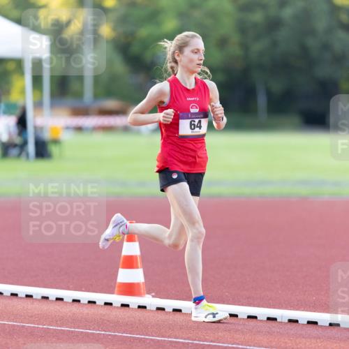 08.08.2026 - Nacht der Zehner Michael Strokosch http://msf.ph/oto/9929903 08.08.2026 19:35:19 Laufen 64 meine-sportfotos.de