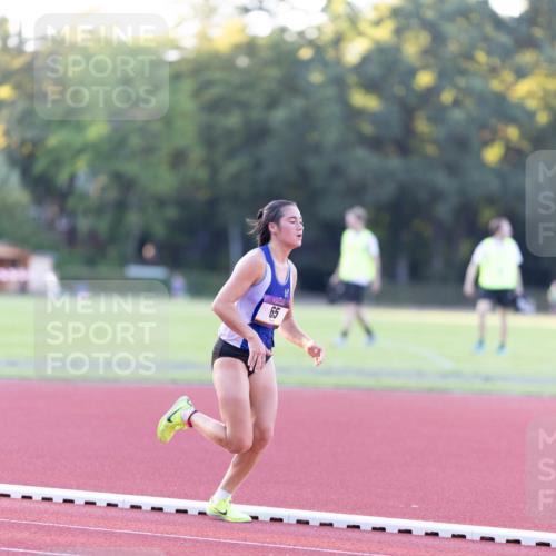 08.08.2026 - Nacht der Zehner Michael Strokosch http://msf.ph/oto/9929926 08.08.2026 19:35:35 Laufen 65 meine-sportfotos.de
