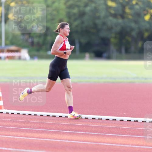 08.08.2026 - Nacht der Zehner Michael Strokosch http://msf.ph/oto/9929962 08.08.2026 19:35:46 Laufen  meine-sportfotos.de