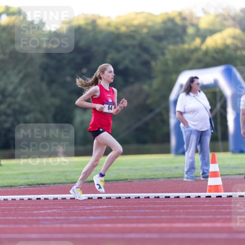 08.08.2026 - Nacht der Zehner Michael Strokosch http://msf.ph/oto/9930319 08.08.2026 19:41:06 Laufen 64 meine-sportfotos.de
