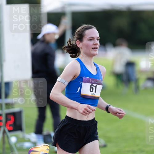 08.08.2026 - Nacht der Zehner Michael Strokosch http://msf.ph/oto/9930430 08.08.2026 19:43:15 Laufen 0, 33, 52, 10, 61 meine-sportfotos.de