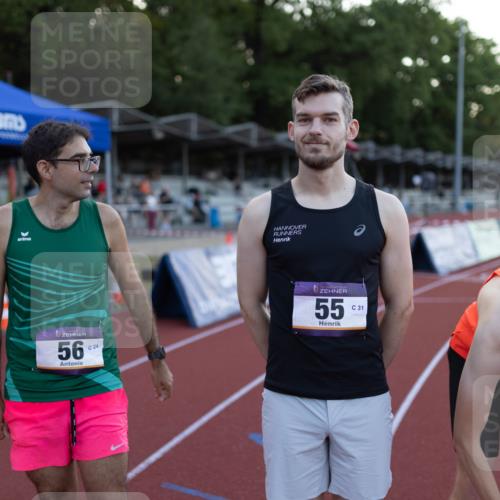 08.08.2026 - Nacht der Zehner Michael Strokosch http://msf.ph/oto/9930553 08.08.2026 20:21:42 Laufen 56, 24, 55, 31 meine-sportfotos.de