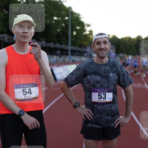 08.08.2026 - Nacht der Zehner Michael Strokosch http://msf.ph/oto/9930556 08.08.2026 20:21:48 Laufen 54, 53, 25 meine-sportfotos.de