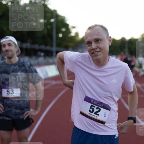 08.08.2026 - Nacht der Zehner Michael Strokosch http://msf.ph/oto/9930564 08.08.2026 20:21:51 Laufen 53, 10, 52, 27 meine-sportfotos.de