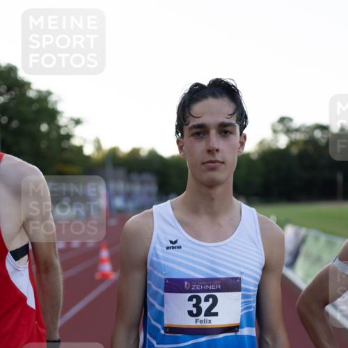 08.08.2026 - Nacht der Zehner Michael Strokosch http://msf.ph/oto/9930579 08.08.2026 20:22:11 Laufen 10, 32 meine-sportfotos.de