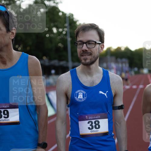 08.08.2026 - Nacht der Zehner Michael Strokosch http://msf.ph/oto/9930606 08.08.2026 20:22:23 Laufen 39, 10, 38, 67 meine-sportfotos.de