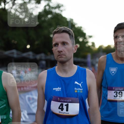 08.08.2026 - Nacht der Zehner Michael Strokosch http://msf.ph/oto/9930614 08.08.2026 20:22:28 Laufen 39, 10, 41, 10 meine-sportfotos.de