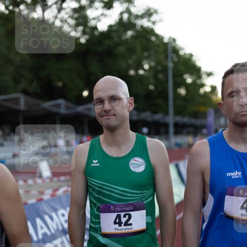 08.08.2026 - Nacht der Zehner Michael Strokosch http://msf.ph/oto/9930618 08.08.2026 20:22:29 Laufen 10, 42, 4 meine-sportfotos.de