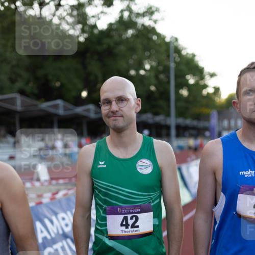 08.08.2026 - Nacht der Zehner Michael Strokosch http://msf.ph/oto/9930621 08.08.2026 20:22:29 Laufen 10, 42 meine-sportfotos.de