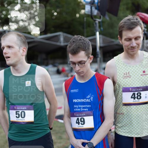 08.08.2026 - Nacht der Zehner Michael Strokosch http://msf.ph/oto/9930648 08.08.2026 20:22:38 Laufen 50, 49, 10, 48, 26 meine-sportfotos.de