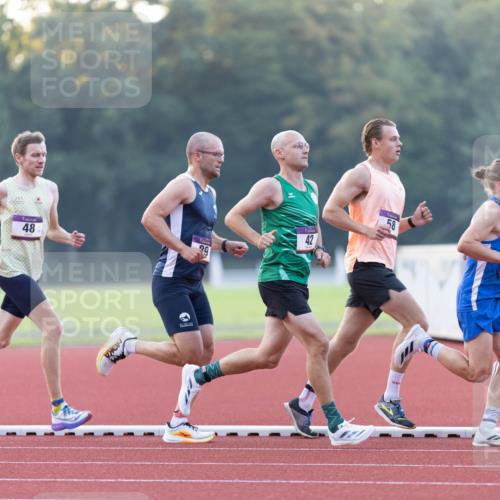 08.08.2026 - Nacht der Zehner Michael Strokosch http://msf.ph/oto/9930735 08.08.2026 20:30:04 Laufen 48, 39, 41, 42, 58 meine-sportfotos.de