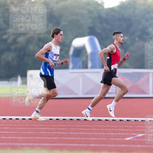 08.08.2026 - Nacht der Zehner Michael Strokosch http://msf.ph/oto/9930755 08.08.2026 20:30:57 Laufen 32 meine-sportfotos.de