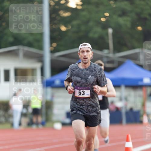 08.08.2026 - Nacht der Zehner Michael Strokosch http://msf.ph/oto/9930810 08.08.2026 20:32:01 Laufen 53, 25 meine-sportfotos.de