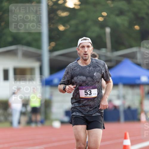08.08.2026 - Nacht der Zehner Michael Strokosch http://msf.ph/oto/9930814 08.08.2026 20:32:01 Laufen 53, 25 meine-sportfotos.de