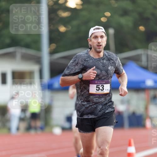 08.08.2026 - Nacht der Zehner Michael Strokosch http://msf.ph/oto/9930817 08.08.2026 20:32:01 Laufen 53, 25 meine-sportfotos.de