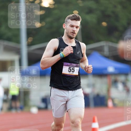 08.08.2026 - Nacht der Zehner Michael Strokosch http://msf.ph/oto/9930819 08.08.2026 20:32:02 Laufen 55, 31 meine-sportfotos.de