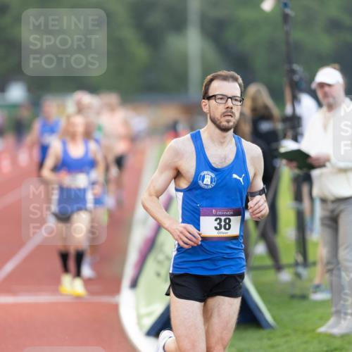 08.08.2026 - Nacht der Zehner Michael Strokosch http://msf.ph/oto/9930852 08.08.2026 20:32:51 Laufen 38 meine-sportfotos.de