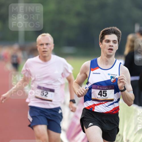 08.08.2026 - Nacht der Zehner Michael Strokosch http://msf.ph/oto/9930859 08.08.2026 20:33:03 Laufen 52, 10, 45 meine-sportfotos.de
