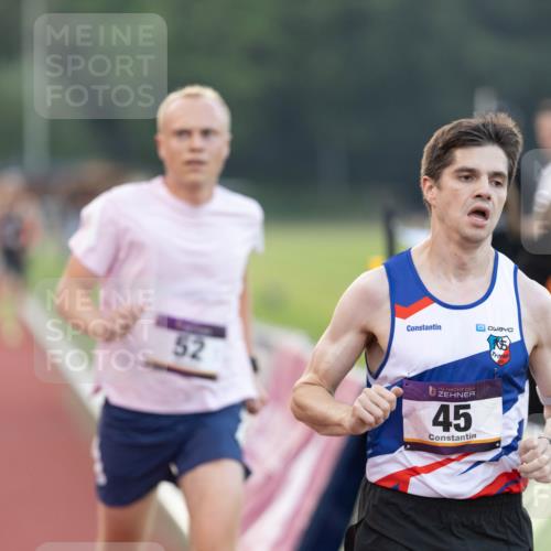 08.08.2026 - Nacht der Zehner Michael Strokosch http://msf.ph/oto/9930862 08.08.2026 20:33:03 Laufen 52, 19, 45 meine-sportfotos.de