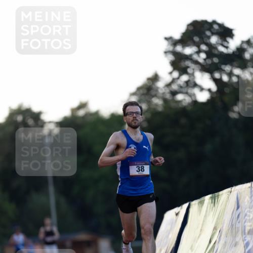08.08.2026 - Nacht der Zehner Michael Strokosch http://msf.ph/oto/9930886 08.08.2026 20:47:18 Laufen 38 meine-sportfotos.de