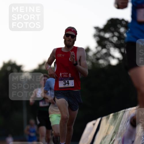 08.08.2026 - Nacht der Zehner Michael Strokosch http://msf.ph/oto/9930935 08.08.2026 20:47:51 Laufen 34 meine-sportfotos.de
