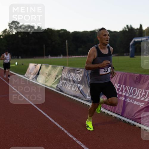 08.08.2026 - Nacht der Zehner Michael Strokosch http://msf.ph/oto/9930946 08.08.2026 20:50:29 Laufen 43 meine-sportfotos.de