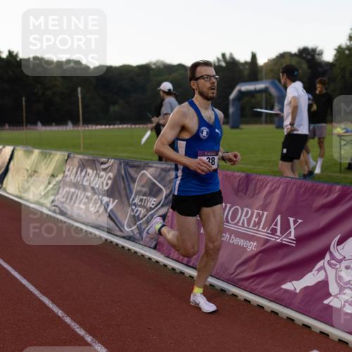 08.08.2026 - Nacht der Zehner Michael Strokosch http://msf.ph/oto/9930952 08.08.2026 20:50:39 Laufen 38 meine-sportfotos.de