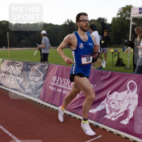 08.08.2026 - Nacht der Zehner Michael Strokosch http://msf.ph/oto/9930955 08.08.2026 20:50:39 Laufen 38 meine-sportfotos.de