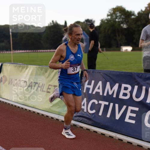 08.08.2026 - Nacht der Zehner Michael Strokosch http://msf.ph/oto/9930978 08.08.2026 20:51:19 Laufen 37 meine-sportfotos.de