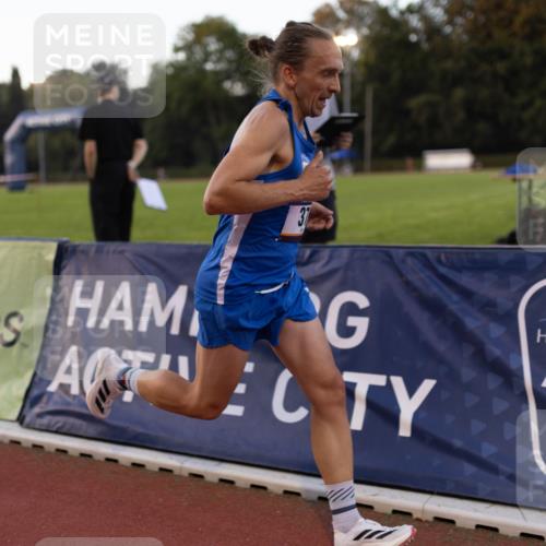 08.08.2026 - Nacht der Zehner Michael Strokosch http://msf.ph/oto/9930983 08.08.2026 20:51:19 Laufen 31 meine-sportfotos.de