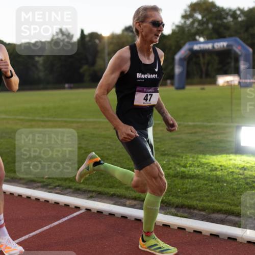 08.08.2026 - Nacht der Zehner Michael Strokosch http://msf.ph/oto/9931009 08.08.2026 20:52:30 Laufen 18, 040, 47 meine-sportfotos.de