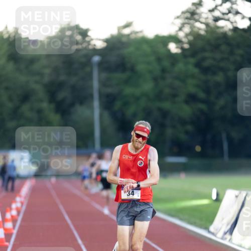 08.08.2026 - Nacht der Zehner Michael Strokosch http://msf.ph/oto/9931063 08.08.2026 20:56:10 Laufen  meine-sportfotos.de
